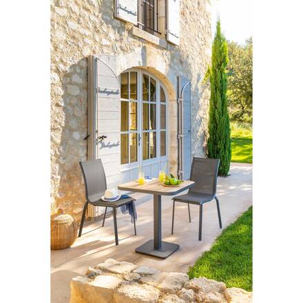 Bistrotisch TYLA Akazie / Graphit 2 Plätze - Epoxy-behandelter Stahl, FSC®-zertifiziertes Akazienholz