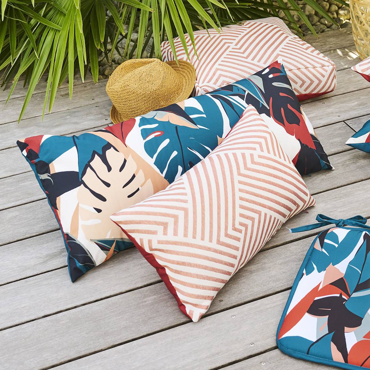Deko-Kissen für den Innen und Outdoor mit Blättermuster DEYO 35 x 75 cm - Polyester Entenblau