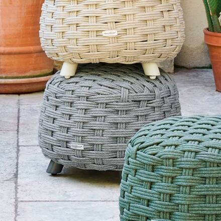 runder-gartenhocker-obbae-graphit