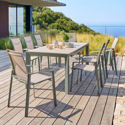 Ausziehbarer rechteckiger Gartentisch ÉVASION Leinen / Lorbeergrün 8 Plätze - Epoxy-beschichtetes Aluminium