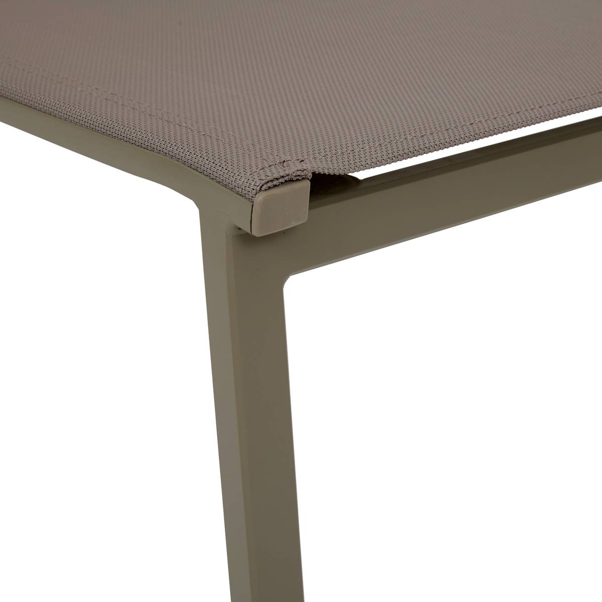 Gartenstuhl ESSENTIA Haselnuss / Kaffee Epoxidharz behandeltes Aluminium, Texaline Haselnuss / Kaffee