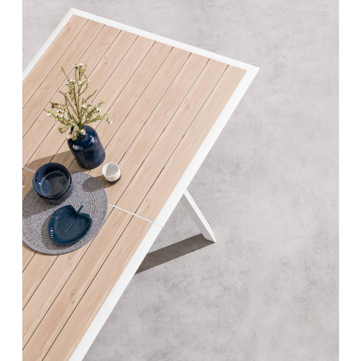 Extendable garden table PAVANE Linen / White 12 seats - Epoxy-coated aluminum Linen / White