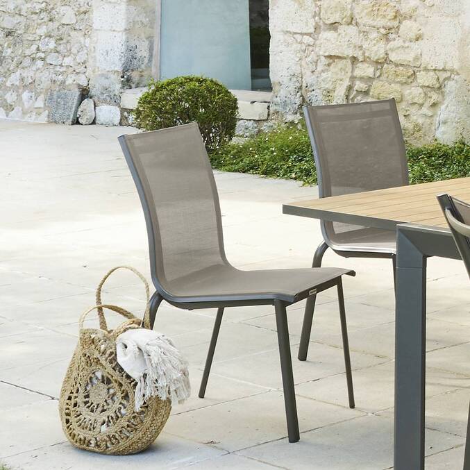 Stackable garden chair AXANT Wengé / Praline Epoxy-treated aluminum, Texaline Wengé / Praline