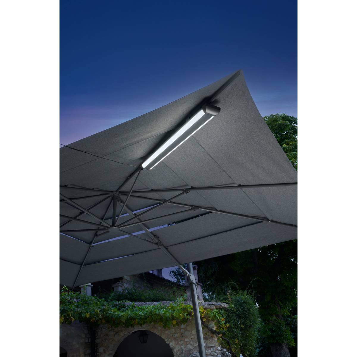 Tilt rectangular cantilever parasol MELHIA Anthracite 4 x 3 m - Epoxy-treated aluminum, Steel, Olefin Anthracite