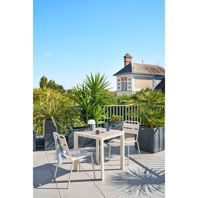 Garden table ÉVASION Wood effect linen / Clay 2 seats - Epoxy-treated aluminum, Wood-effect aluminum slats Wood Effect Linen / Clay