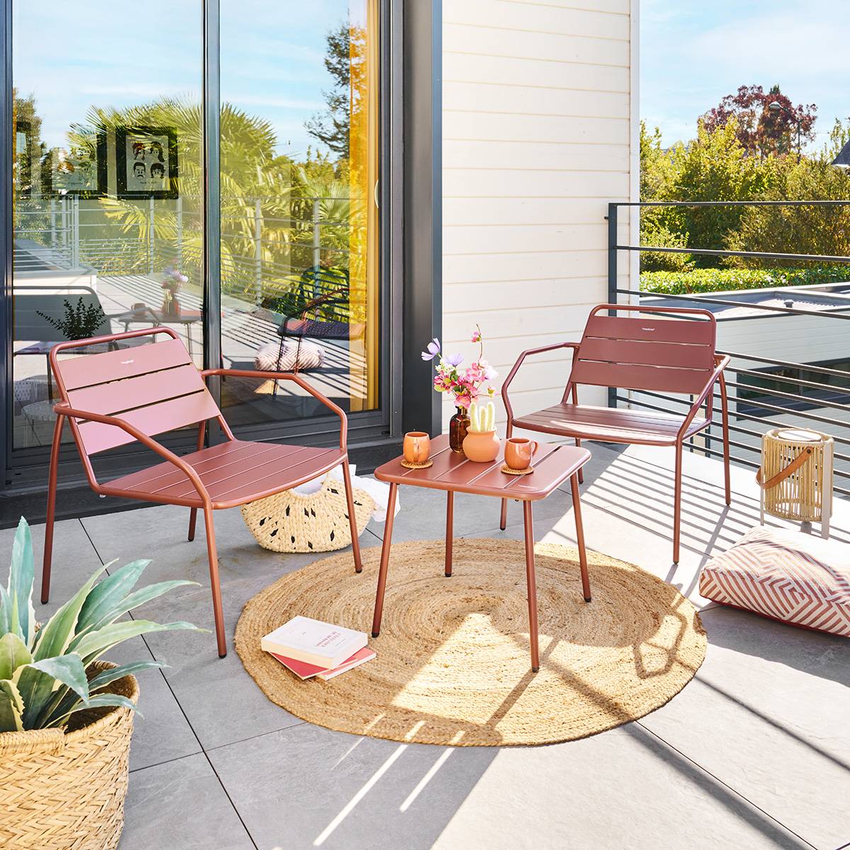 PHUKET Square Garden Coffee Table in Mahogany 45 x 45 cm - Epoxy-coated steel, Reinforced anti-rust treatment Mahogany Brown