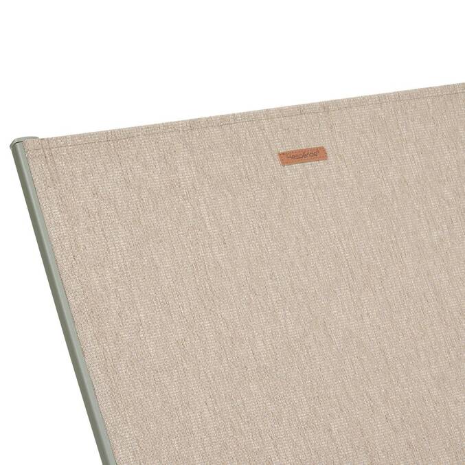 Sun lounger JIMANI Badiane / Laurel green 2 wheels - Epoxy-coated aluminum, Texaline Star Anise / Laurel Green