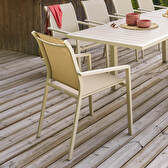 Sillón de jardín apilable ESSENTIA Lino y Arcilla Aluminio tratado epoxi, Texaline Lino / Arcilla