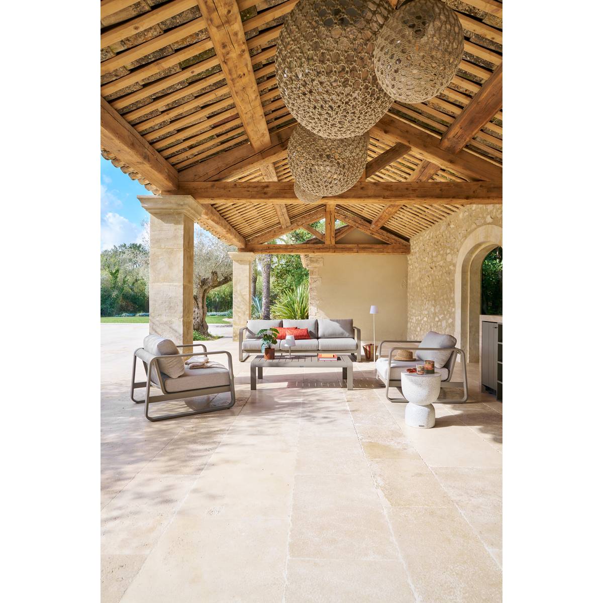 Mesa auxiliar de Jardín redonda TIMANDRA Gris 35 x 47 cm - Terrazzo Gris