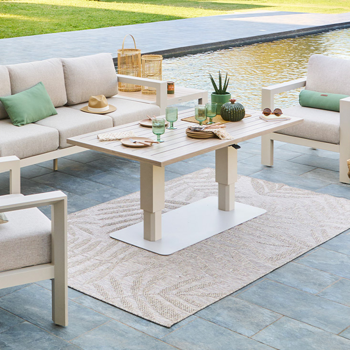 Mesa de jardín rectangular elevable SALIMIA Arcilla y Lino 150 x 80 x 69 cm - Aluminio tratado con epoxi Arcilla / Lino