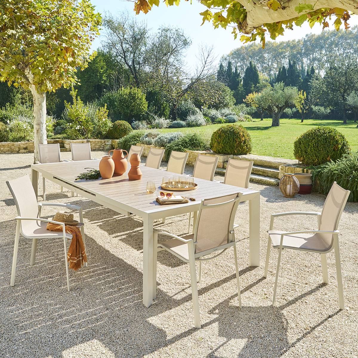 Mesa de jardín extensible ÉVASION Efecto madera Lino / Arcilla 14 plazas - Aluminio tratado con epoxi, Lamas de aluminio efecto madera Efecto madera Lino / Arcilla