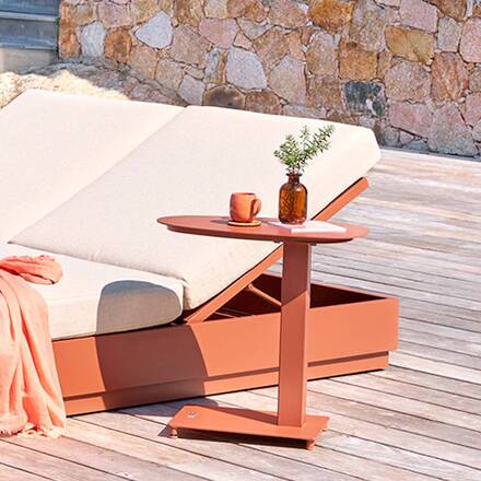 Mesa auxiliar de jardín ovalada VENUZIA Caoba 50 x 30 x 50 cm - Aluminio tratado con epoxi