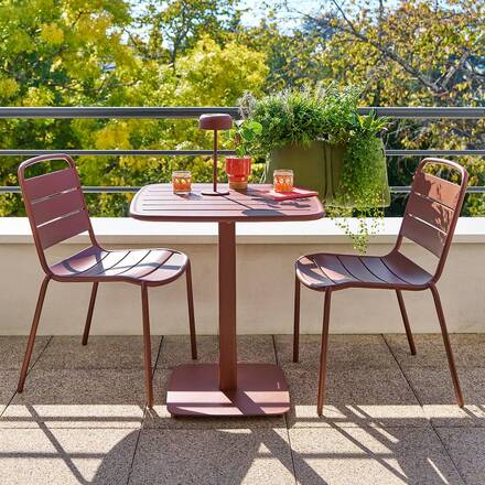 Mesa de jardín cuadrada ALEGORIA Caoba 2 plazas - Acero tratado con epoxi, Tratamiento antioxidante reforzado