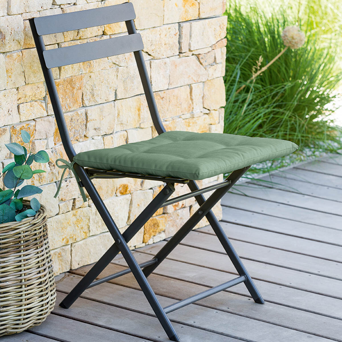 Galette de chaise carrée 4 points KORAI Vert olive 40 x 40 x 4 cm - Polyester Vert olive