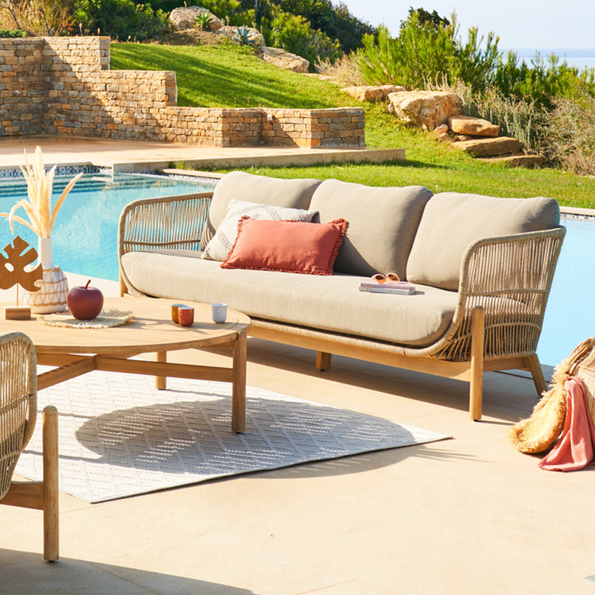 Canapé de jardin DEONA Taupe & Acacia 3 places - Polyester, Acacia certifié FSC® Taupe / Acacia