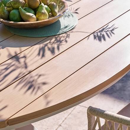 Table de jardin ronde ORACLION Effet bois noix / Argile 12 places - Aluminium traité époxy