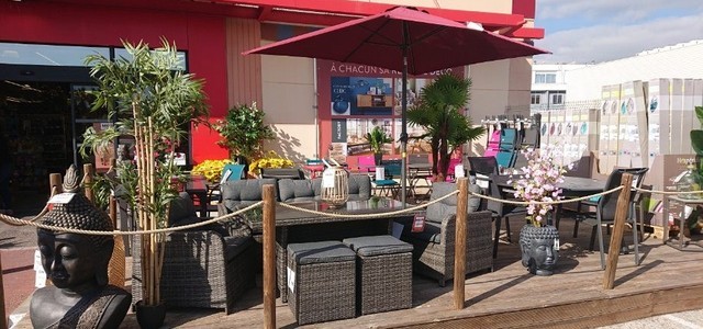 MAXI BAZAR VILLENEUVE LOUBET - distributeur officiel Hespéride
