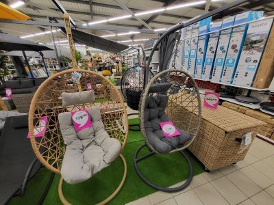 LA FOIR'FOUILLE DE L'ISLE D'ABEAU - distributeur officiel Hespéride