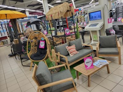 LA FOIR'FOUILLE DE L'ISLE D'ABEAU - distributeur officiel Hespéride