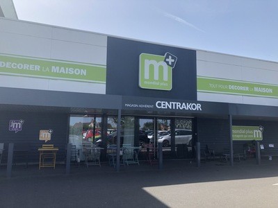 MONDIAL PLUS 4 - distributeur officiel Hespéride