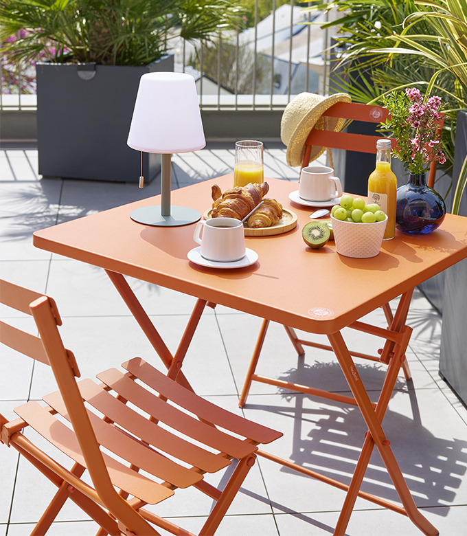 table-LP