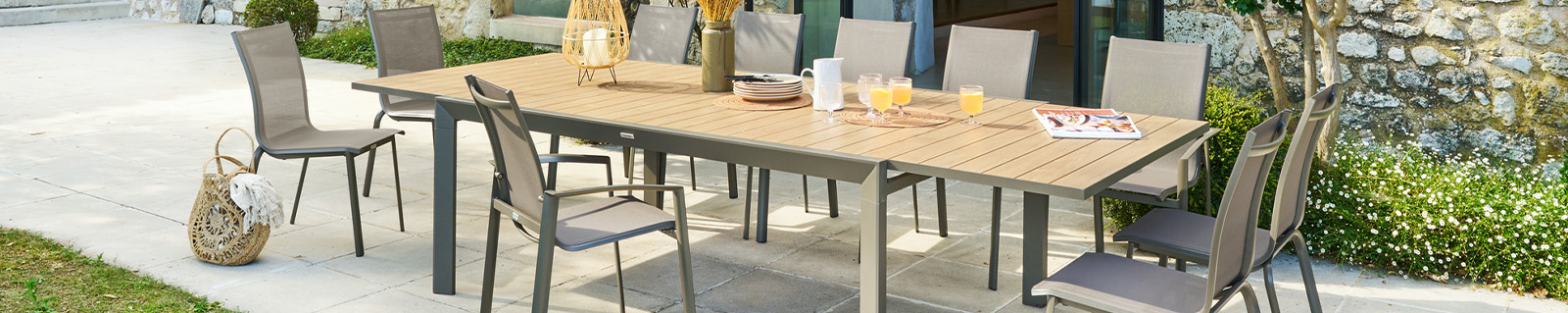 chaise de jardin 1600x319