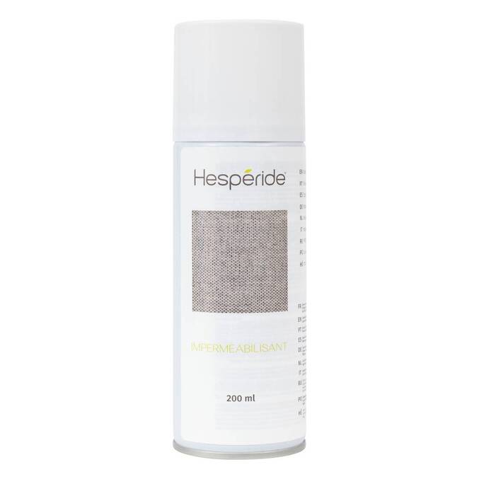 Detergente e Impermeabilizzante per Tessuto in Poliestere Aerosol 200 ml Bianco