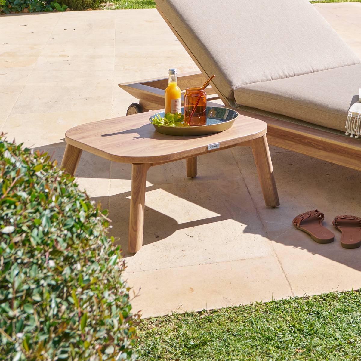 Tavolino da salotto da giardino rettangolare MANISSA Effetto legno 60 x 55 x 28 cm - Alluminio rivestito in epossidica Effetto legno