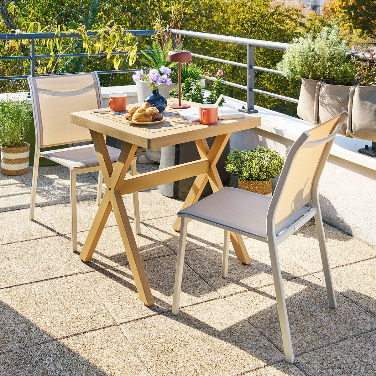 Tavolo da giardino quadrato XENIA Eucalipto 2 posti - Eucalipto certificato FSC® Eucalipto
