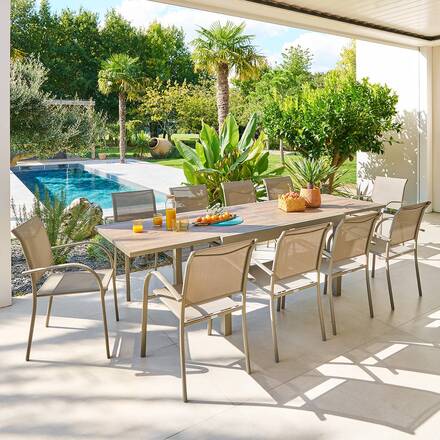 Tavolo da giardino rettangolare allungabile PIAZZA Tartufo / Caffè 10 posti - Alluminio trattato con epossidica, Vetro temperato
