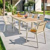 Tavolo da giardino rettangolare allungabile PIAZZA Farro / Argilla 10 posti - Alluminio trattato con epossidica, Vetro temperato Farro / Argilla
