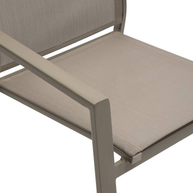 Sedia da giardino con braccioli impilabile ESSENTIA Nocciola / Caffè Alluminio trattato con epossidica, Texaline3820