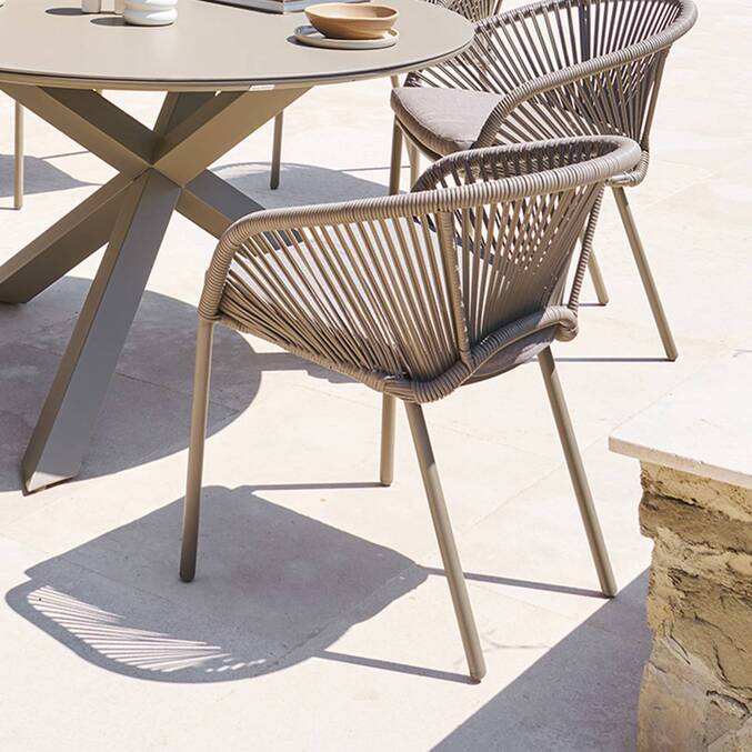 Sedia da giardino con braccioli ORYON Caffè Alluminio trattato con epossidica, Olefina3443