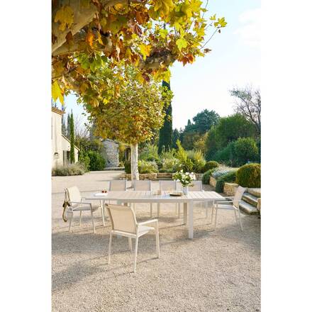 Mesa de jardim extensível deslizante ÉVASION Efeito madeira Linho / Argila 10 lugares - Alumínio tratado com epóxi, Ripas de alumínio efeito madeira