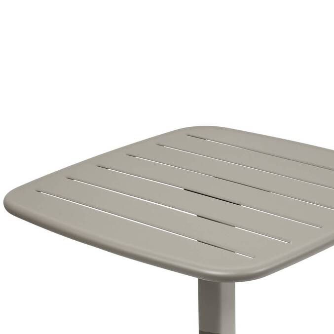 Mesa alta de jardim quadrada ALEGORIA Café 2 lugares - Aço com tratamento epóxi, tratamento antiferrugem reforçado Café